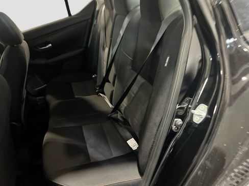 Used 2025 Nissan Sentra SR FWD image 22