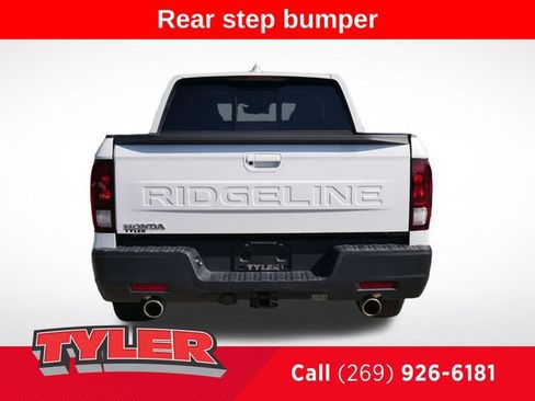 Certified 2025 Honda Ridgeline RTL image 7