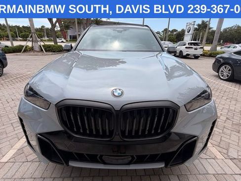 Used 2025 BMW X5 sDrive40i w/ M Sport Package RWD image 3