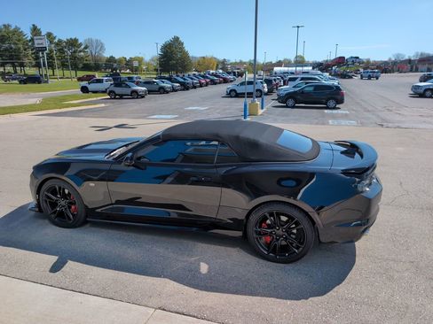 Used 2022 Chevrolet Camaro SS RWD image 23