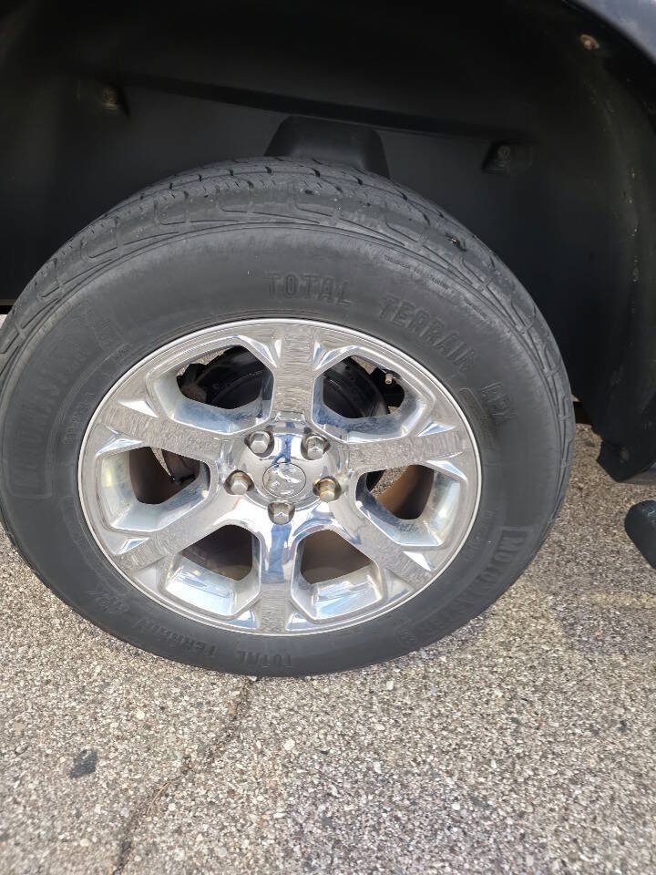 Used 2015 RAM 1500 Laramie w/ Convenience Group AWD/4WD image 34