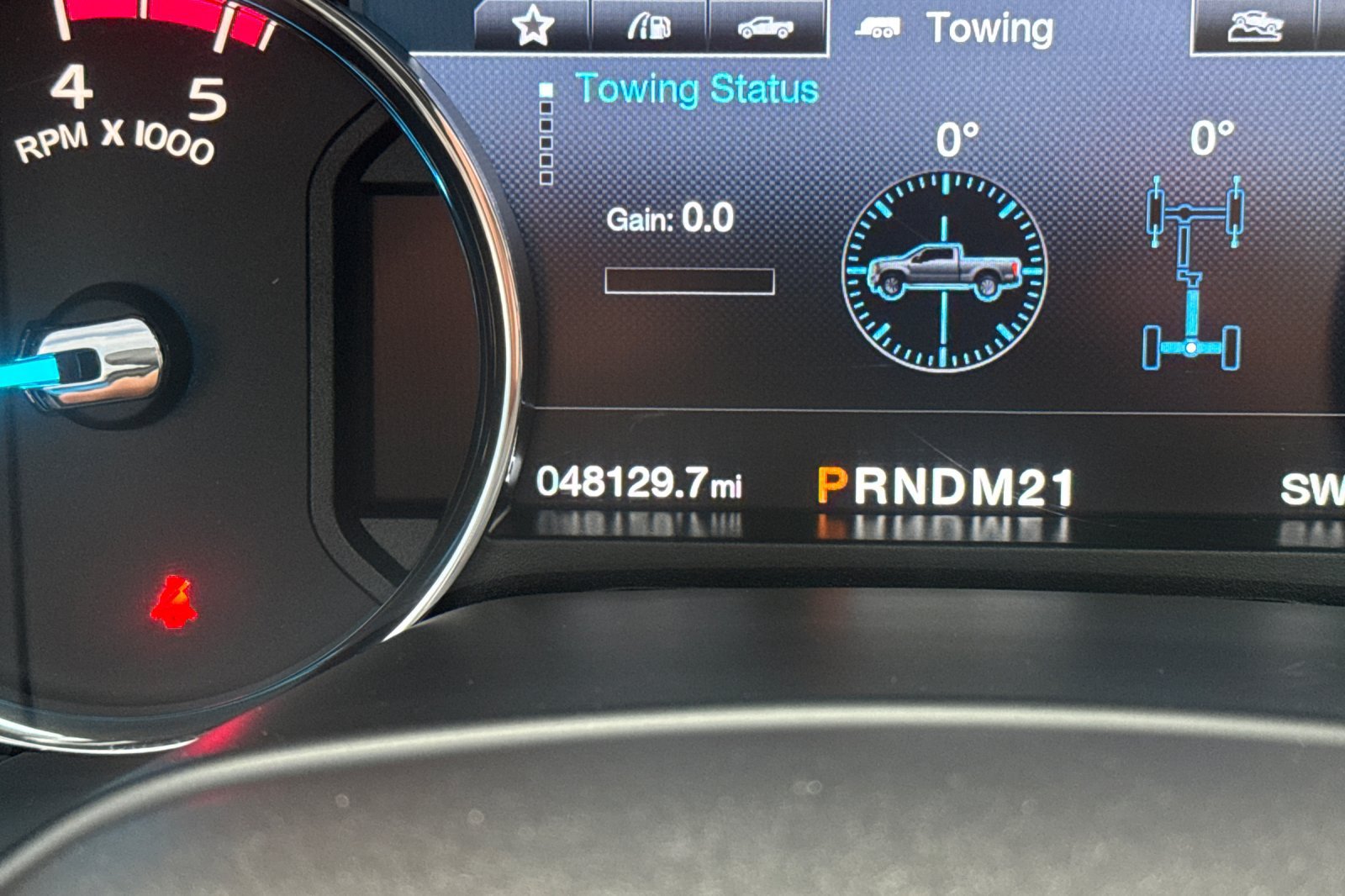Used 2018 Ford F350 Platinum w/ Platinum Ultimate Package AWD/4WD image 25