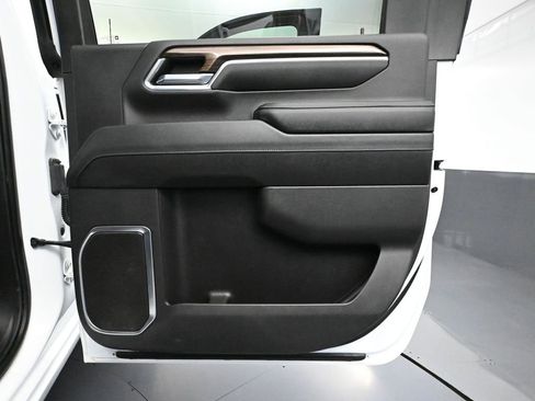 Used 2024 Chevrolet Silverado 3500 LT image 41