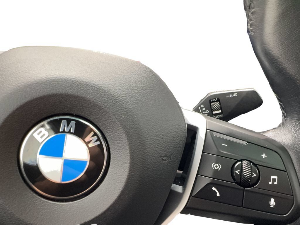 Used 2025 BMW X2 xDrive28i AWD/4WD image 42