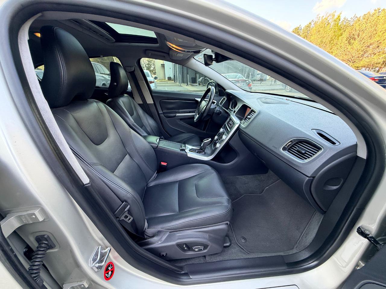 Used 2018 Volvo S60 T5 Inscription AWD/4WD image 15