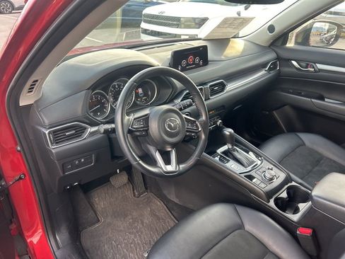 Used 2019 MAZDA CX-5 Touring image 10