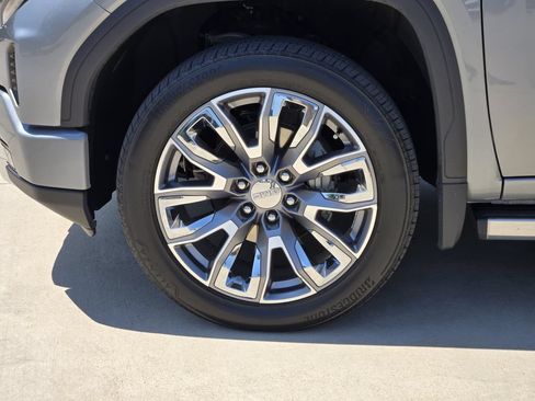 Used 2024 GMC Sierra 1500 Denali AWD/4WD image 17