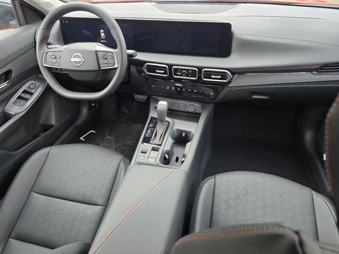 New 2026 Nissan Sentra SR w/ SR Premium Package FWD image 13