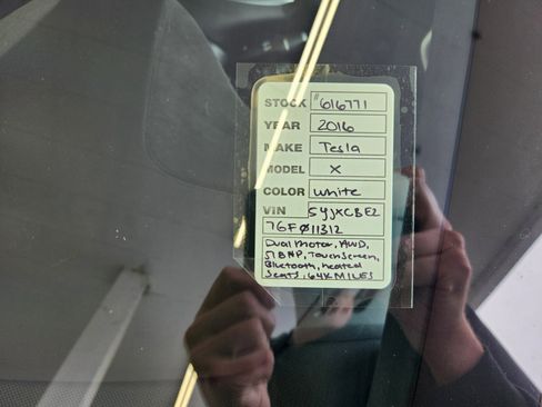 Used 2016 Tesla Model X 90D image 26