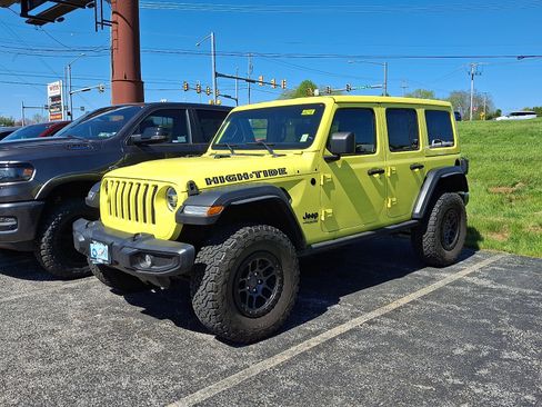 Used 2022 Jeep Wrangler Unlimited Sport image 4