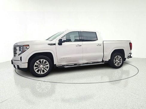 Used 2022 GMC Sierra 1500 Denali AWD/4WD image 8