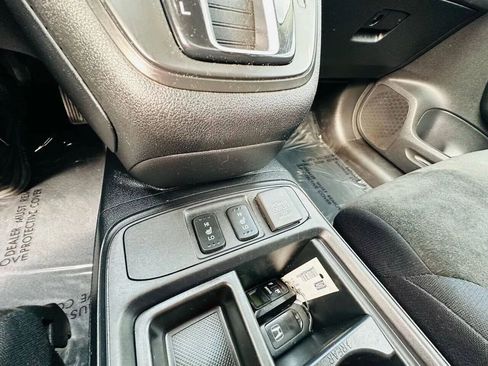 Used 2016 Honda CR-V EX image 13
