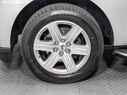 Used 2018 Ford Expedition Max XLT w/ Equipment Group 202A RWD image 39