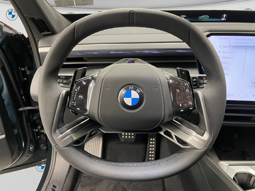 New 2027 BMW X5 xDrive40i w/ M Sport Professional Package AWD/4WD image 11