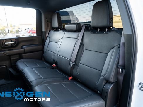 Used 2024 GMC Sierra 2500 Pro image 38