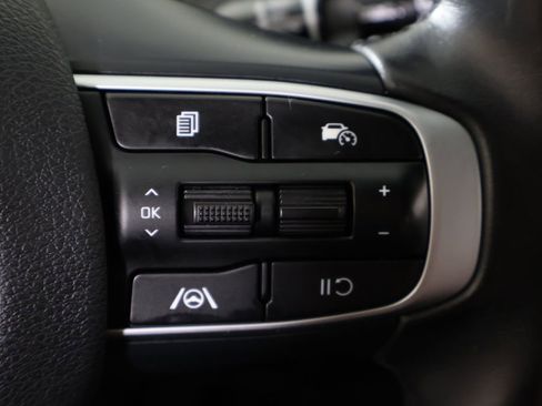 Used 2023 Kia Sportage EX image 42