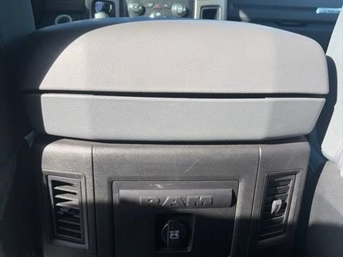 Used 2018 RAM 1500 Big Horn AWD/4WD image 13