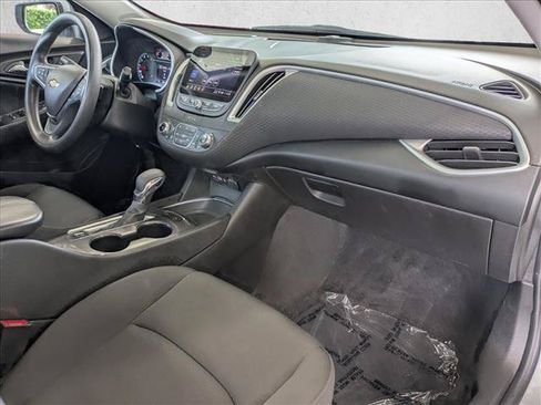 Used 2024 Chevrolet Malibu LT FWD image 20