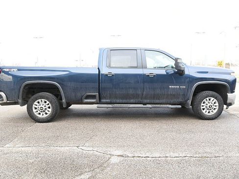Used 2021 Chevrolet Silverado 2500 W/T w/ WT Convenience Package image 8