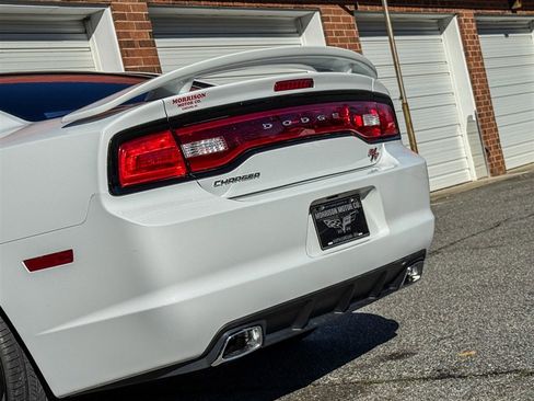 Used 2014 Dodge Charger R/T image 24