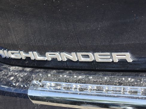 Used 2021 Toyota Highlander Platinum AWD/4WD image 14