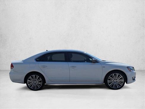 Used 2014 Volkswagen Passat 1.8T Sport image 4