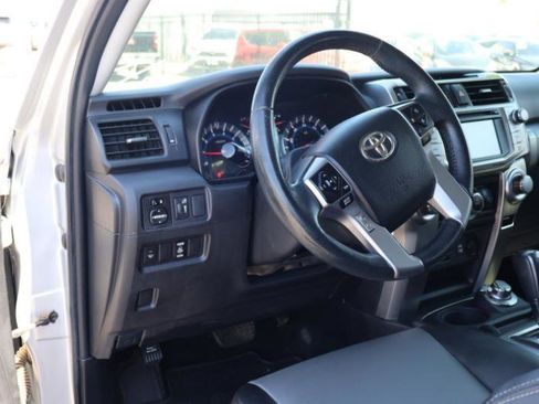 Used 2016 Toyota 4Runner SR5 Premium w/ Four Season Floor Mat Package image 18