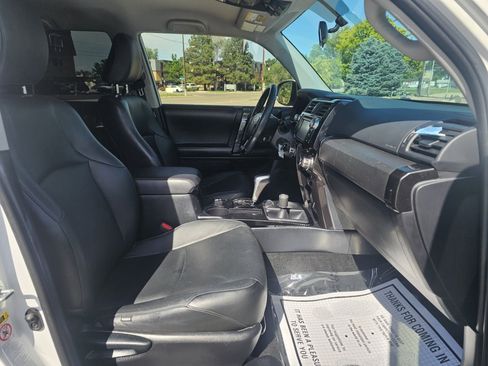 Used 2019 Toyota 4Runner TRD Off-Road AWD/4WD image 44