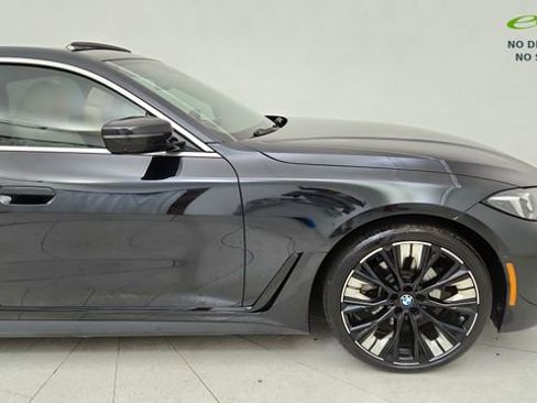 Used 2025 BMW 430i w/ Premium Package RWD image 7
