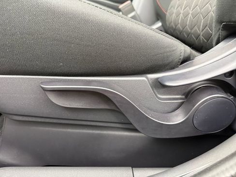 New 2026 Mitsubishi Outlander Sport LE image 13