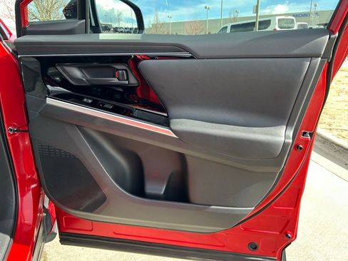 Used 2024 Toyota bZ4X XLE w/ Weather Package image 29