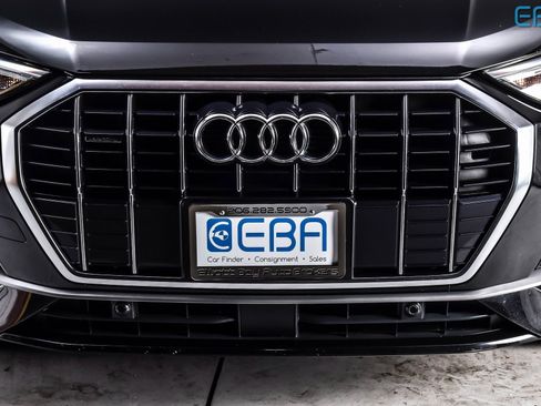 Used 2020 Audi Q3 2.0T Premium w/ Convenience Package image 10