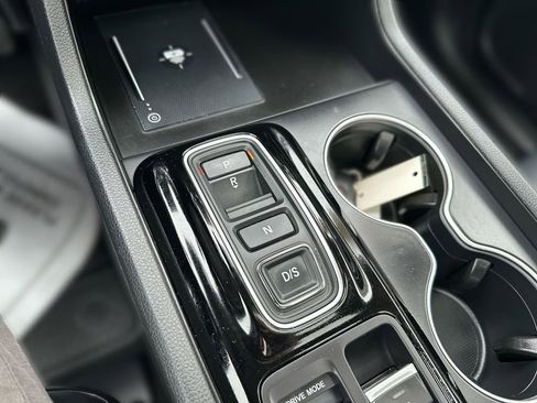 Used 2023 Honda Pilot Touring image 22