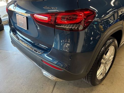 Used 2023 Mercedes-Benz GLA 250 4MATIC image 23