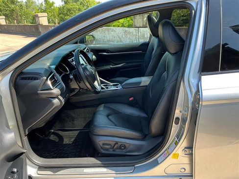 Used 2018 Toyota Camry XSE w/ Protection Package (Q2) FWD image 27