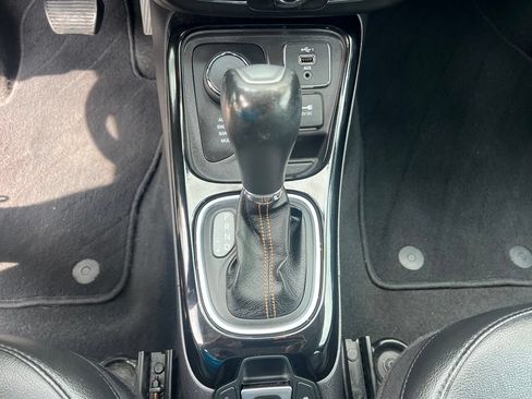 Used 2020 Jeep Compass Limited AWD/4WD image 31