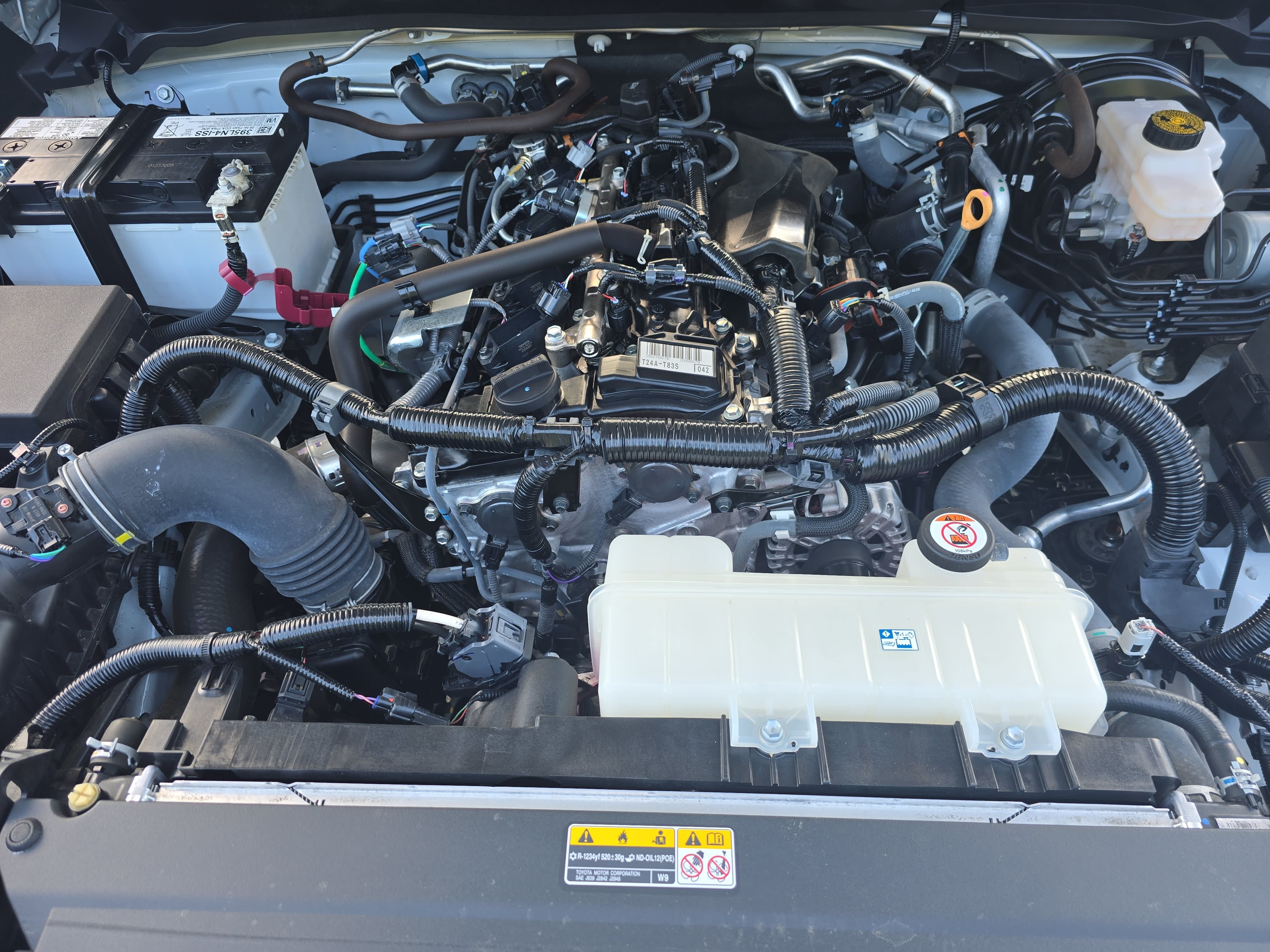 Used 2024 Toyota Tacoma SR5 RWD image 23