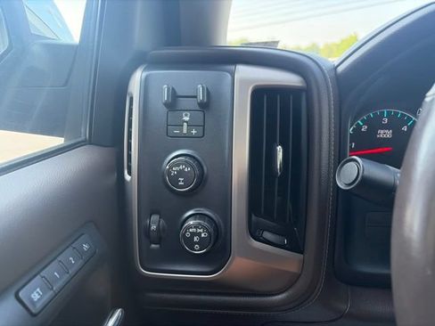 Used 2018 GMC Sierra 1500 Denali w/ Denali Ultimate Package AWD/4WD image 19
