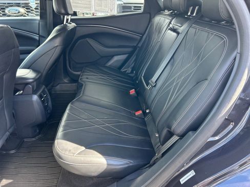 Used 2021 Ford Mustang Mach-E Select image 10