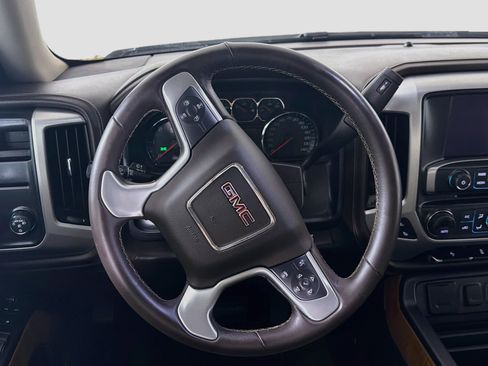Used 2018 GMC Sierra 1500 SLT w/ SLT Premium Package RWD image 18