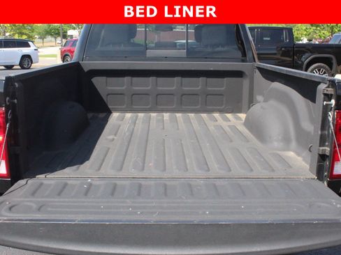 Used 2020 RAM 1500 Classic SLT w/ Luxury Group image 8