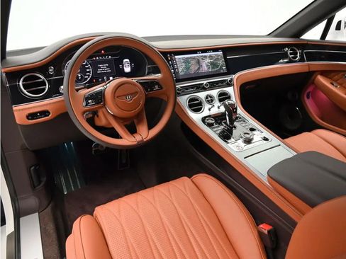 Certified 2024 Bentley Continental GT Azure AWD/4WD image 4