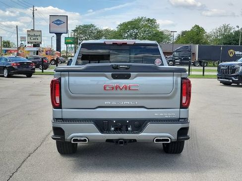 Used 2025 GMC Sierra 1500 Denali AWD/4WD image 5