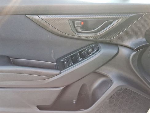 Used 2019 Subaru Impreza 2.0i Premium image 10