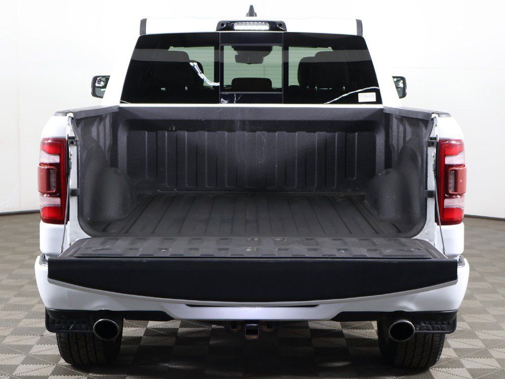 Used 2022 RAM 1500 Limited AWD/4WD image 23