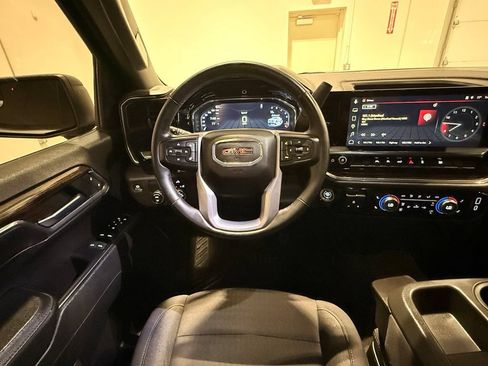 Used 2024 GMC Sierra 1500 Elevation RWD image 29