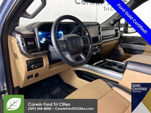 Used 2023 Ford F450 Lariat w/ FX4 Off-Road Package image 3