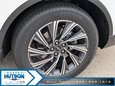 New 2025 Lincoln Aviator 2WD w/ Equipment Group 101A image 9