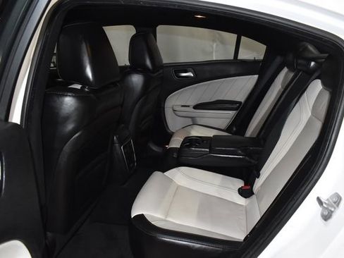 Certified 2016 Dodge Charger SXT w/ AWD Plus Group image 30