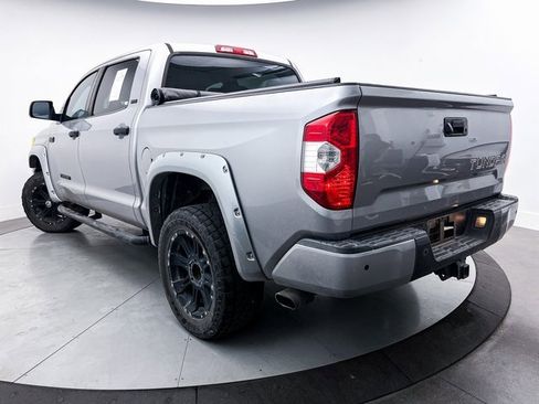 Used 2016 Toyota Tundra SR5 image 2
